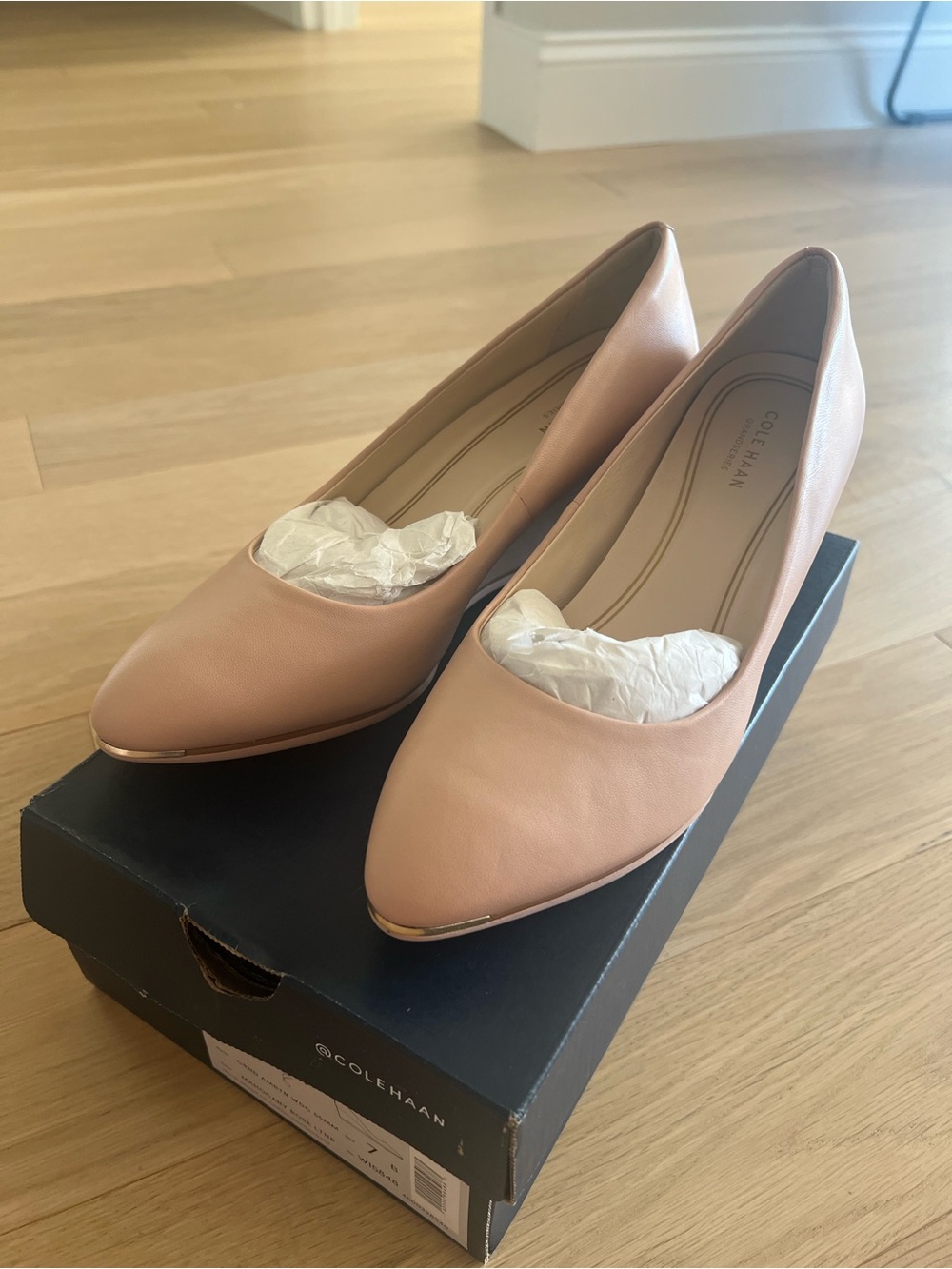 BN Cole Haan Grand Ambition Wedge Size 7